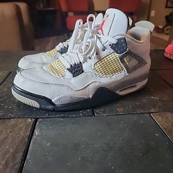 Nike Air Jordan 4 White Cement 2016 OG Retro IV Size 11 840606-192 White Bred - Picture 3 of 6